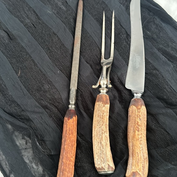 Antique bone handles carving set with sharpener. - Picture 3 of 7